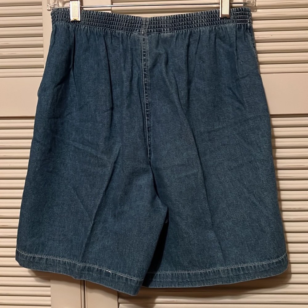 JONES NEW YORK Sport Petite Denim Cargo Shorts - Picture 2 of 5